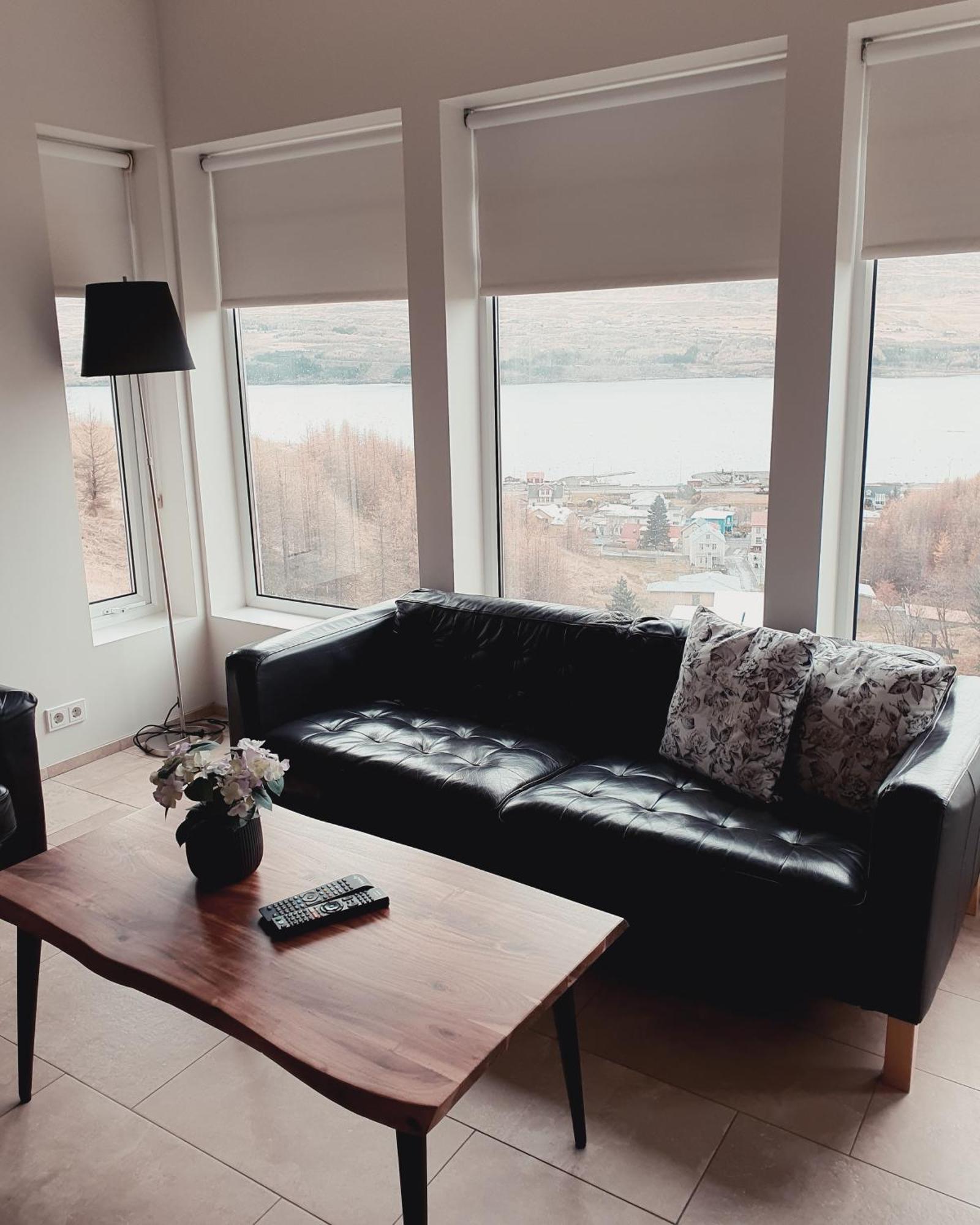 ซาลูฮุส อพาร์ตเมนต์ แอนด์ เฮาส์ Apartment อาคูเรย์รี ภายนอก รูปภาพ